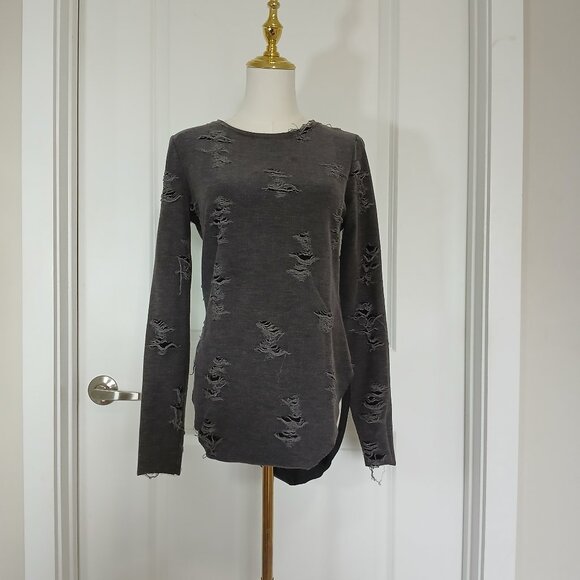 H&M Divided Distressed Top Sweater Women’s Size XS Gray Grunge Long Sleeve - Picture 1 of 7